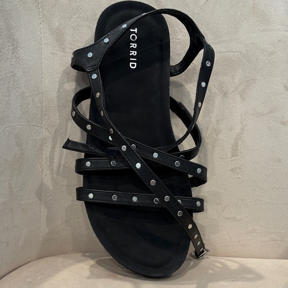 Torrid Black Studded Strappy Sandals 9.5 W NWOT - Picture 3 of 5